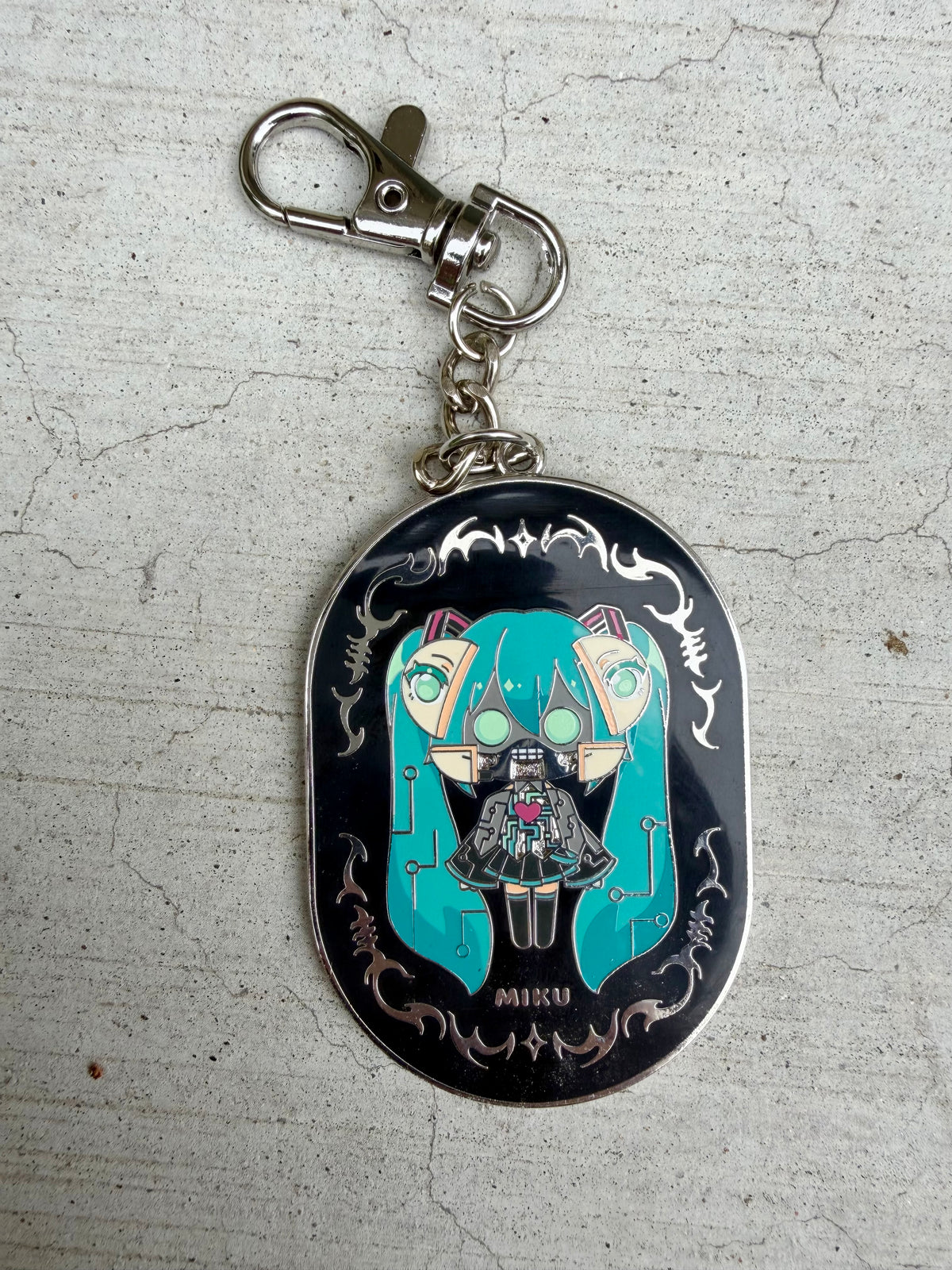 2.5 inch Cybersigilistic Miku Silver Enamel Double Sided Keychain